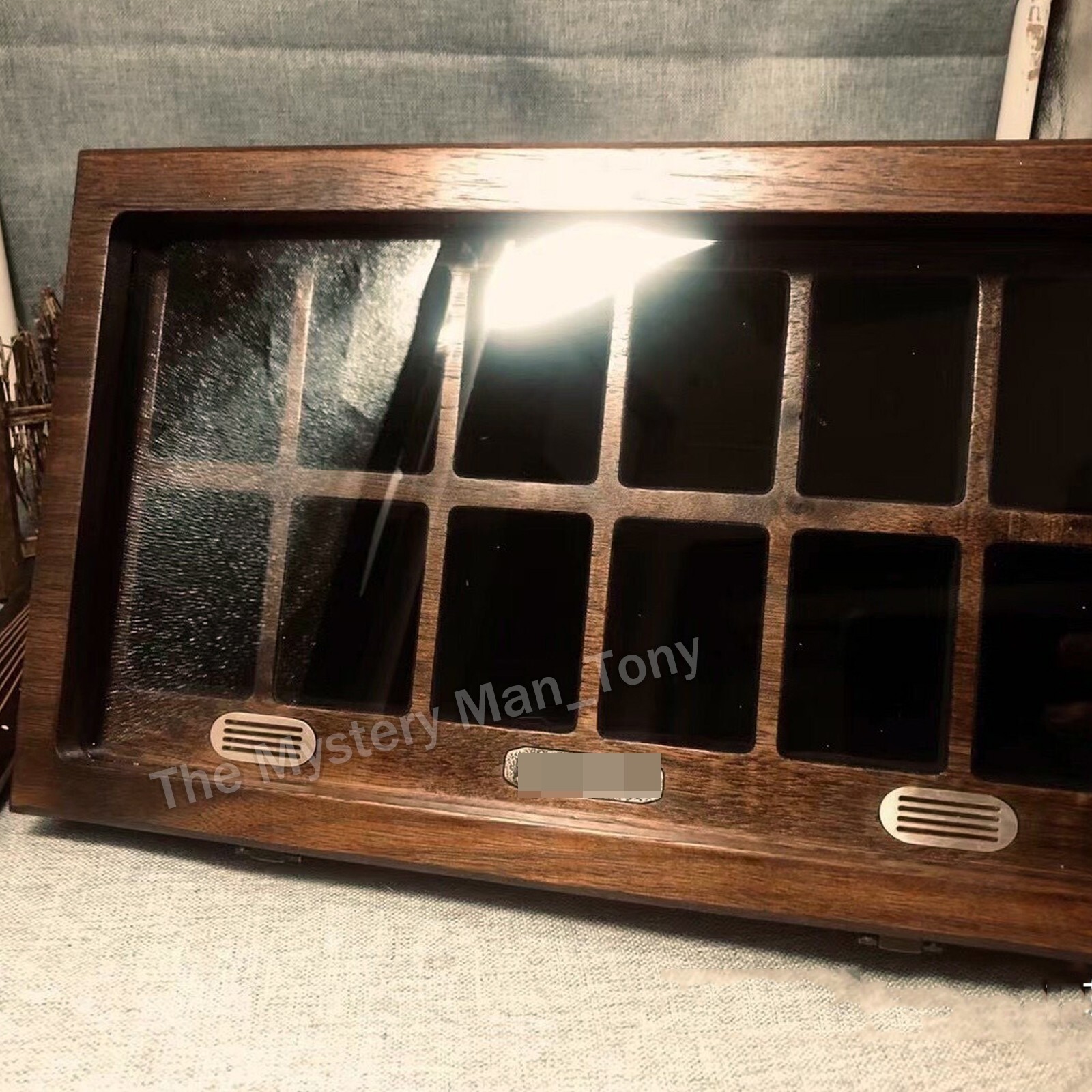 12 Slot Black Walnut Collection Display Case – For Zippo Lighters
