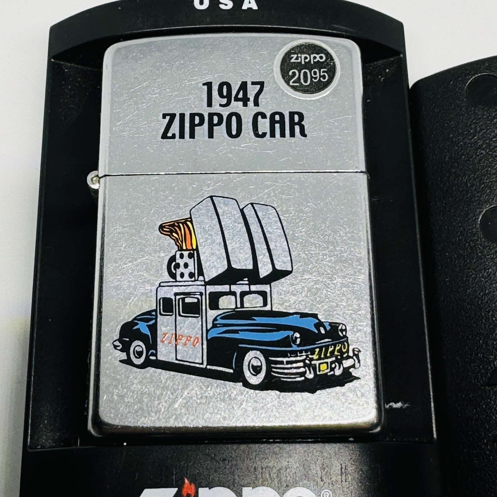 ZIPPO 2005 ZIPPO CAR 1947 STREET CHROME LIGHTER SEALED c151