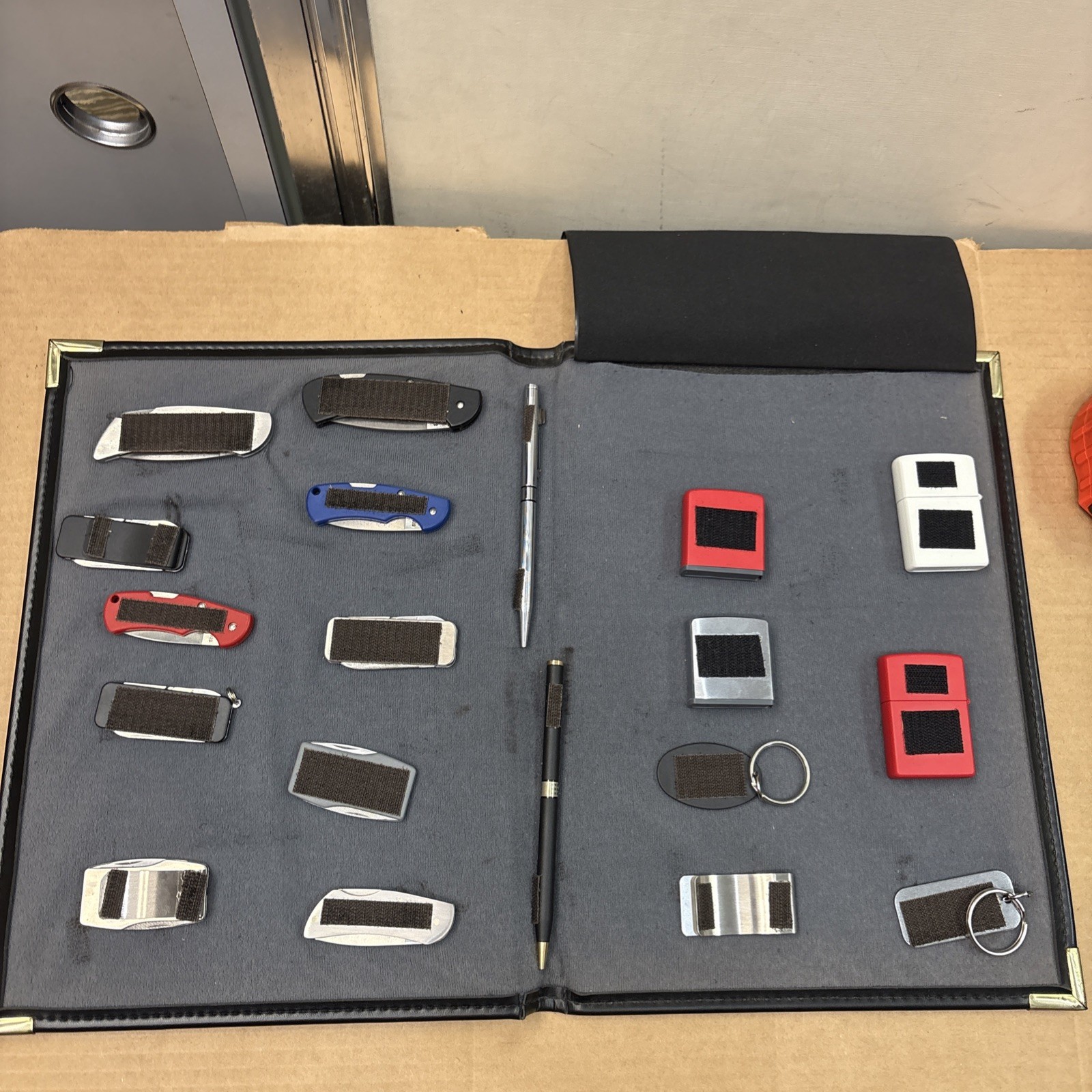 Zippo Salesman Sample Kit Money Clip Keychain Folding Knife Ziplight