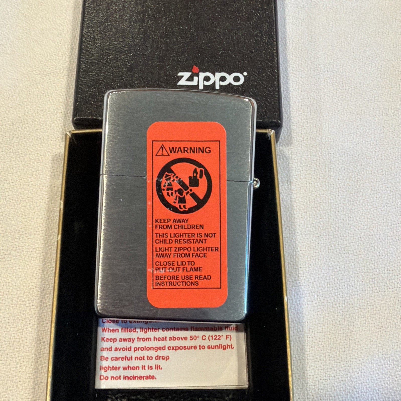 VINTAGE 2002 Zippo String Paint Lighter – Red & Gold Anodized Aluminum – MIB
