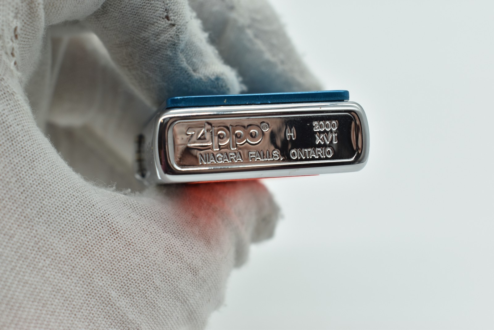 Zippo – BLUE ANODIZED ALUMINUM, New, Aug 2000, Chrome, Niagara Falls Ont
