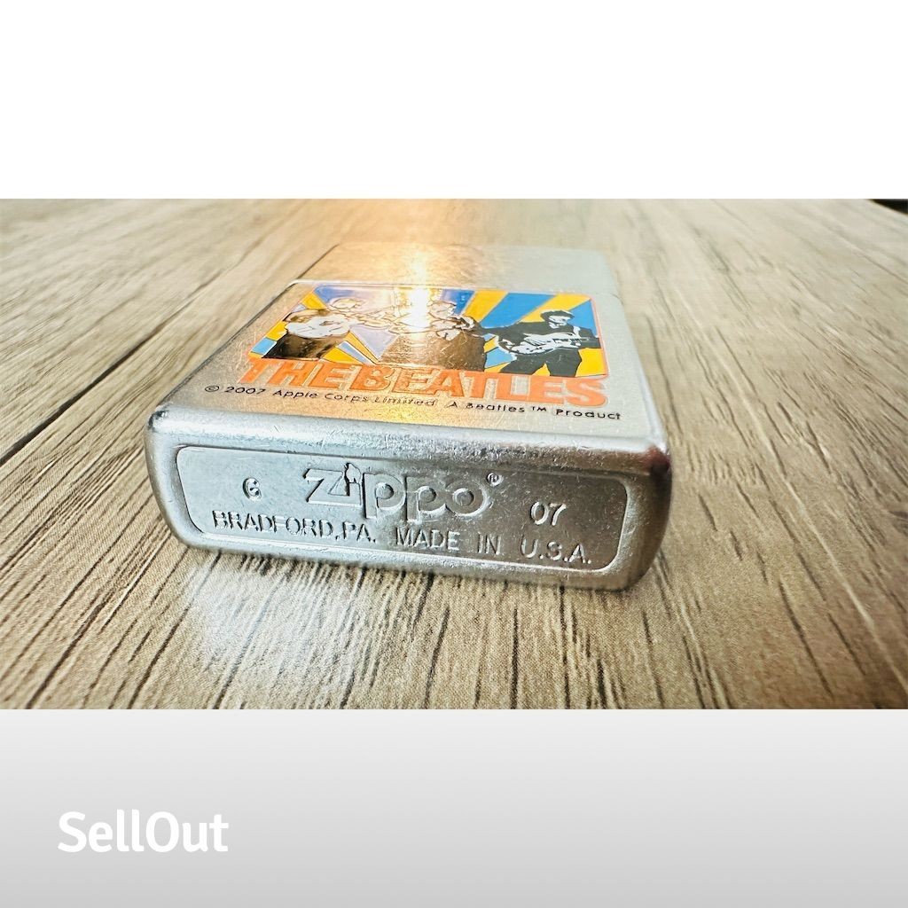 Zippo The Beatles Theme Apple 🍏 Corps in Help Tin/Box/Sleeve