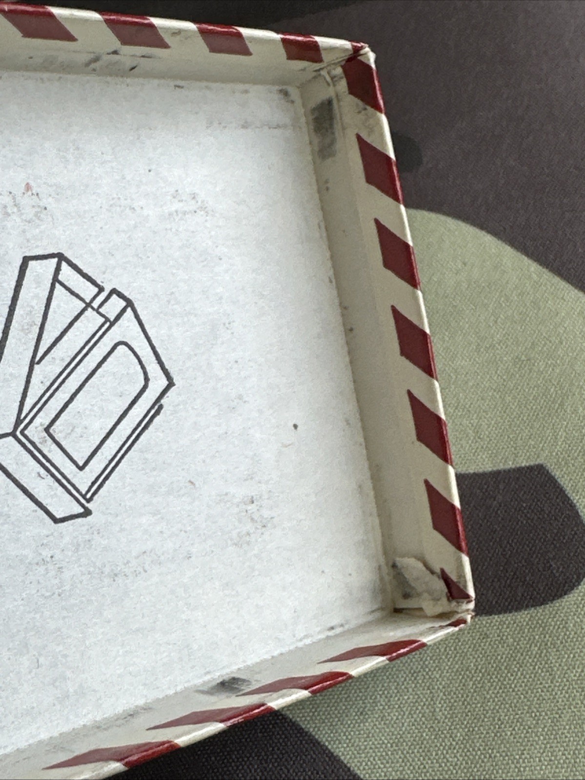 1958 Vintage Zippo Lighter – Tonawanda Engineering Company – Candy Striped Box