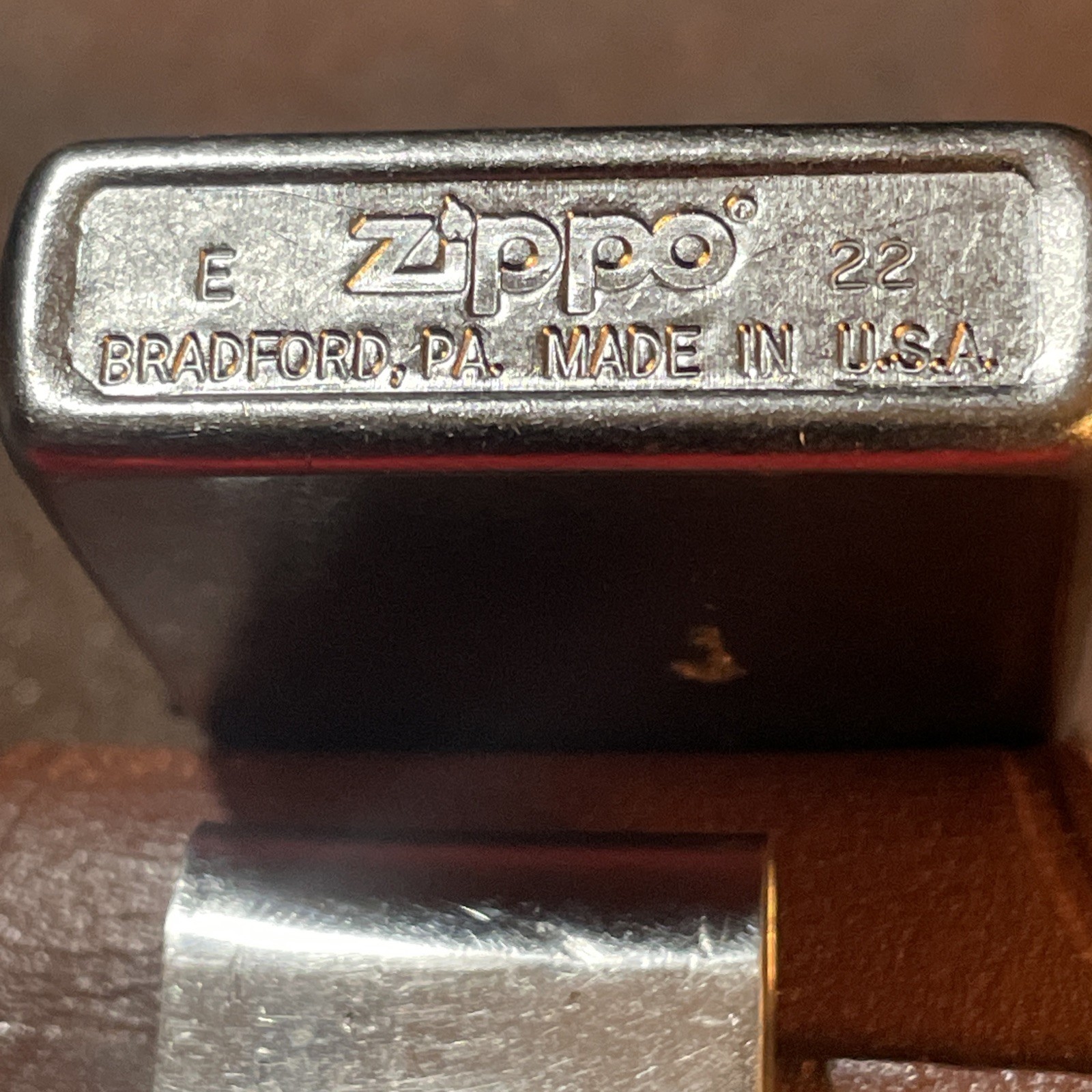 Zippo Lighter Brown Leather Case Pouch w/Belt Clip and lighter