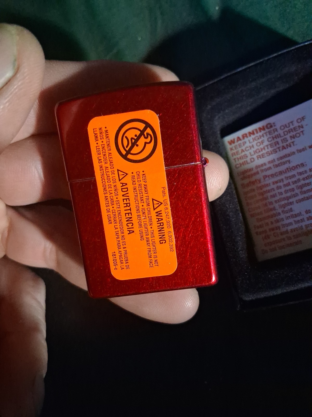 ZIPPO CANDY APPLE RED EL DIABLO LIGHTER 2007 NEVER FILLED OR LIT. DISCONTINUED!