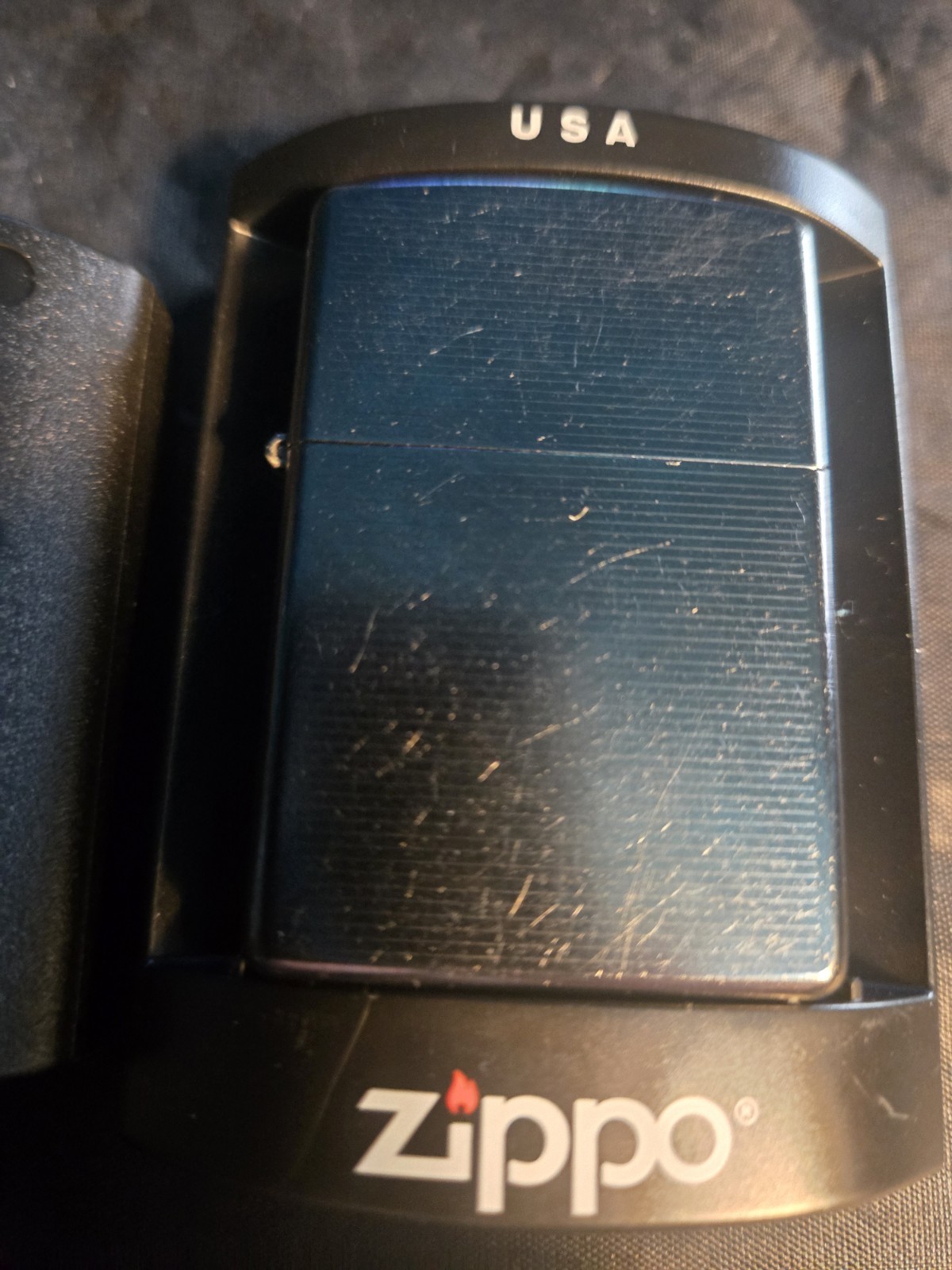 Zippo Fine Horizontal Line Lighter With Plastic Case 2006 Unused