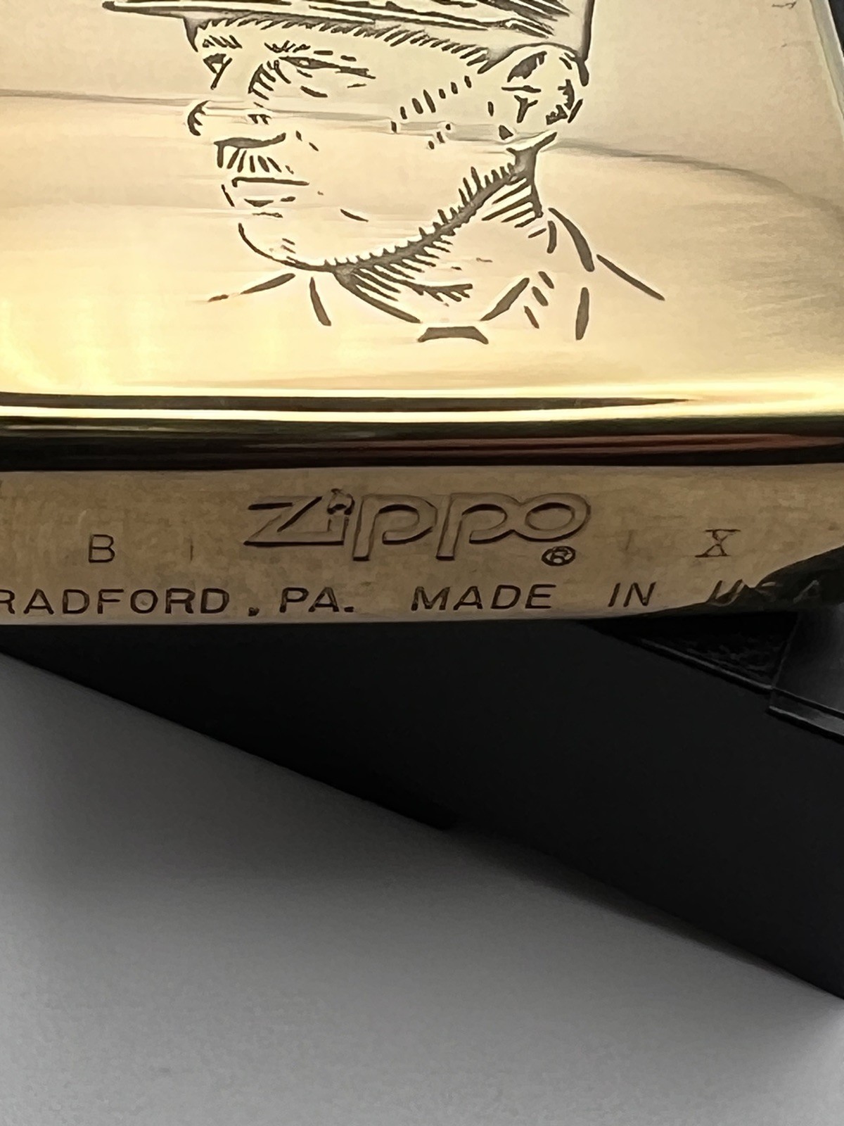 New 1994 ZIPPO Lighter D-Day WWII Normandy Allied Hero GENERAL CHARLES DE GAULLE