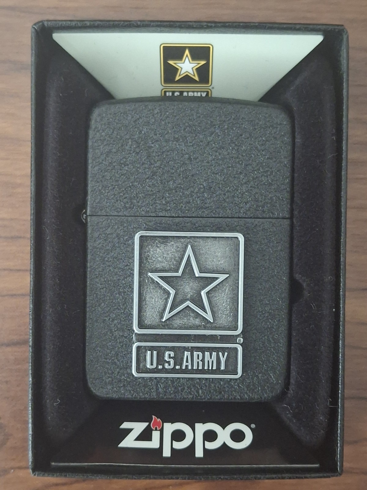 Zippo US Army Military Lighter Black Textured Finish Model 28583 New Open Box