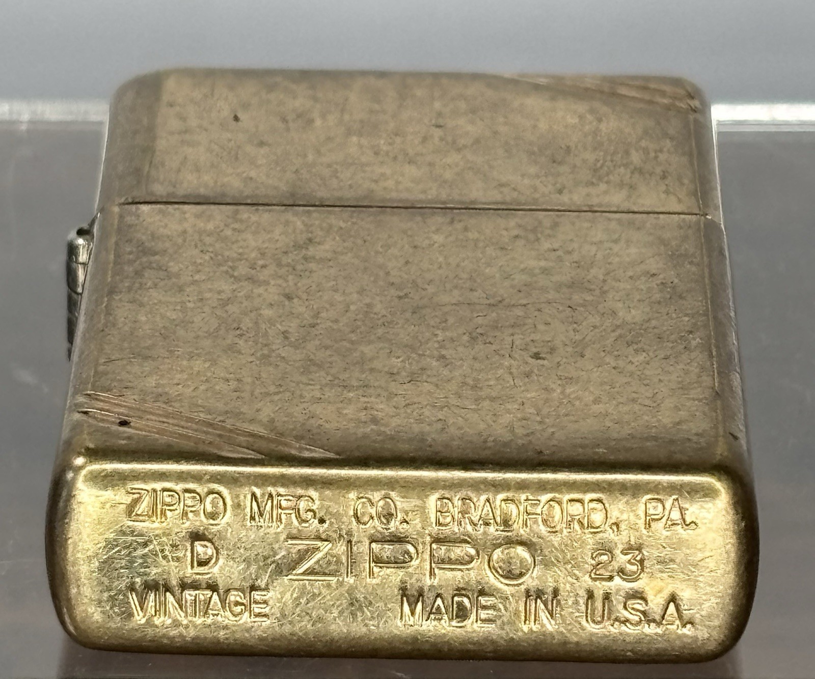 ZIPPO VINTAGE BRASS REPLICA 2023 LIGHTER MADE IN USA *UNTESTED*