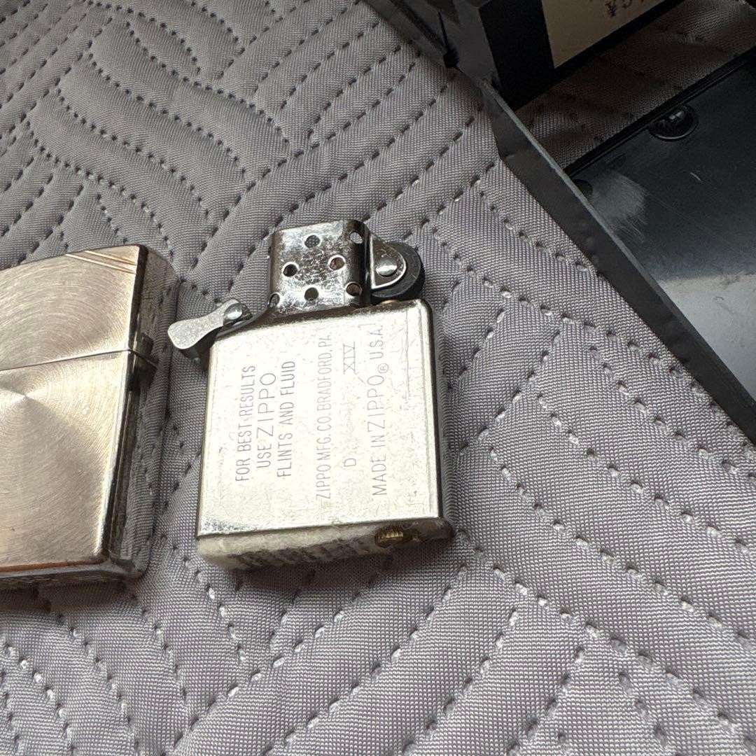 Zippo lighter body silver