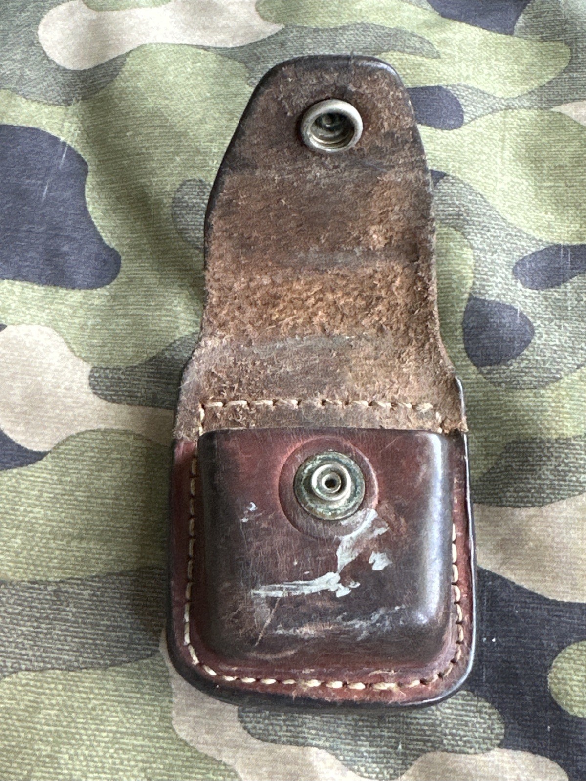 Zippo Lighter – Weathered Brown Leather Case/Pouch w/Belt Clip