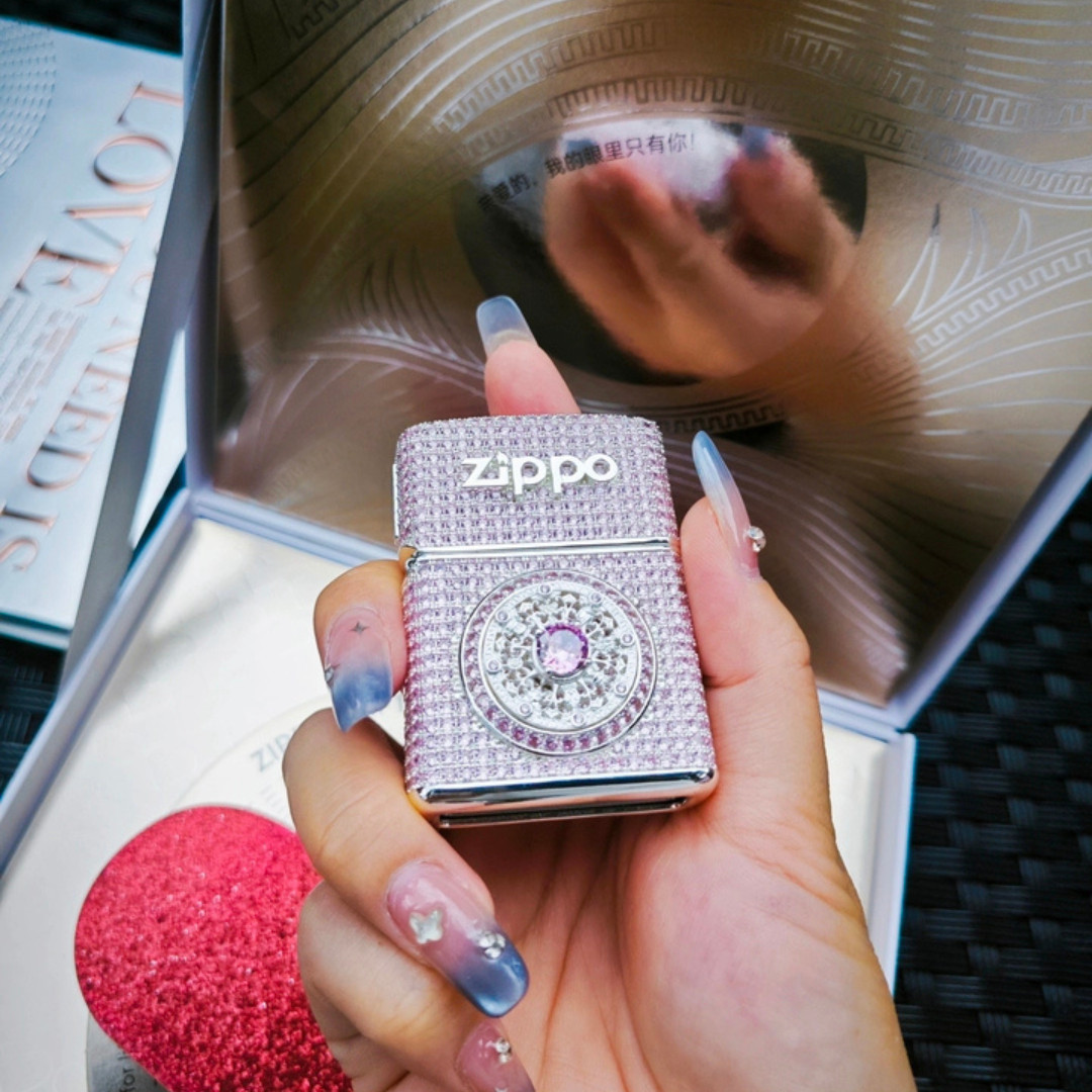 Zippo Lighter with Full Pink Crystal Decoration, Eight-Treasure Compass Design