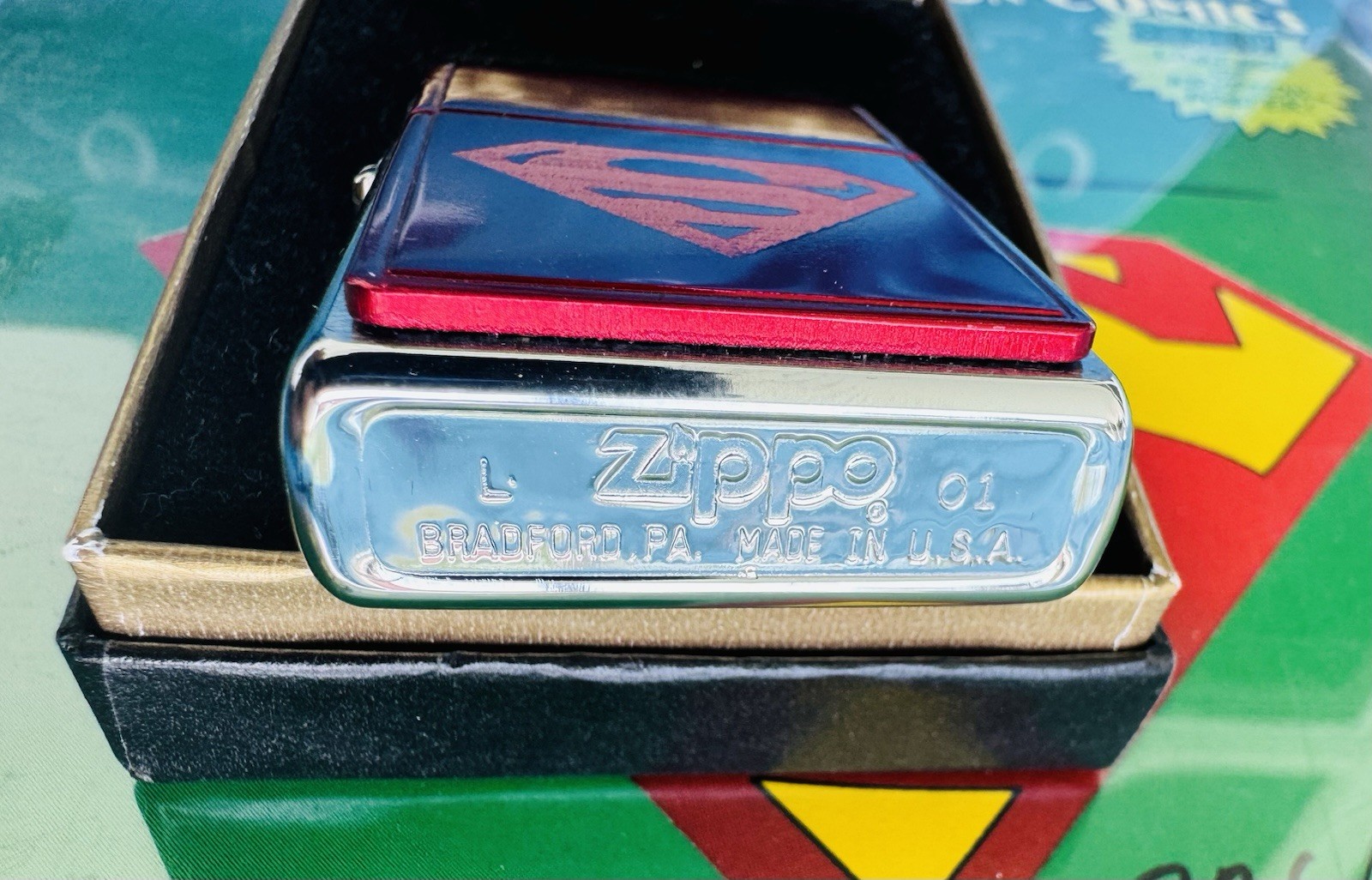 Zippo Superman Lighter Red Anodized Choice 20371 DC Comics 3D Emblem L-01 MIB