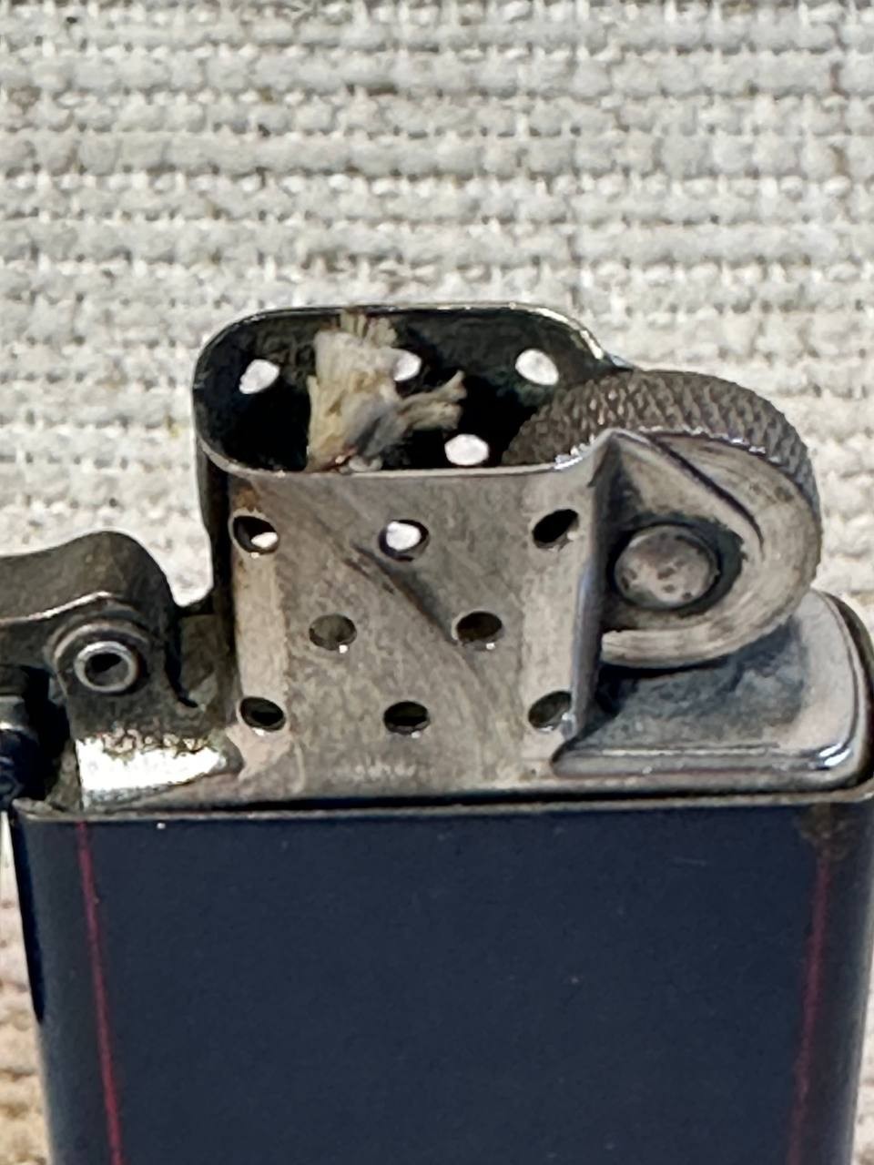 Zippo Blue Matte Lighter Red Trim No Spark Parts Repair USA 039/2 462