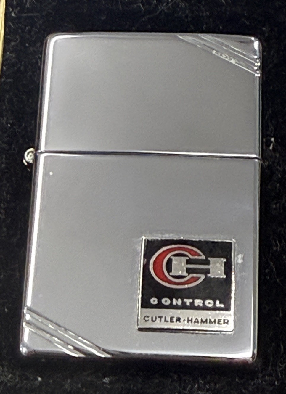 ZIPPO 2003 1937 REPLICA W/ CUTLER HAMMER EMBLEM LIGHTER UNFIRED IN BOX D640