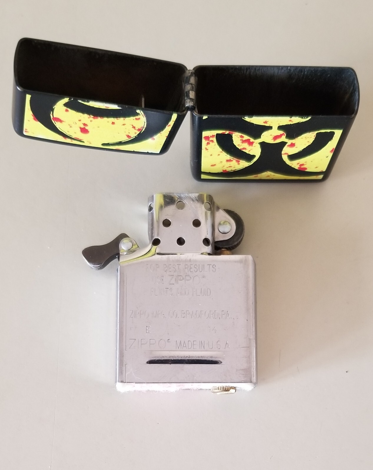 Zippo Hazardous Biohazard Black Matte/Multi Color Lighter, Works. [K1 59]