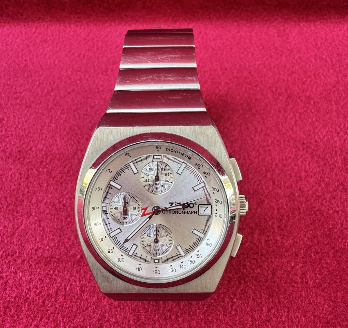 ZIPPO DWZ 01 CHRONOGRAPH QUARTZ MENS WATER RESISTANT STAINLESS STEEL WRISTWATCH