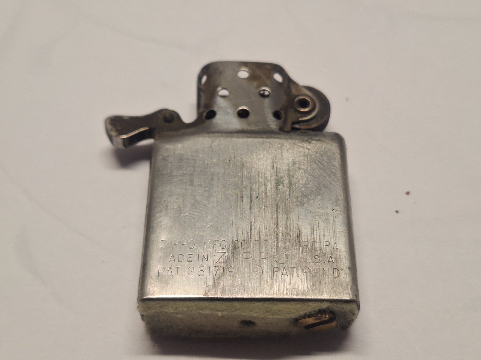 1960 ZIPPO PITCHAL’S PEAK „THE PEAK OF QUALITY AND FLAVOR“ GREAT RARE GRAPHIC