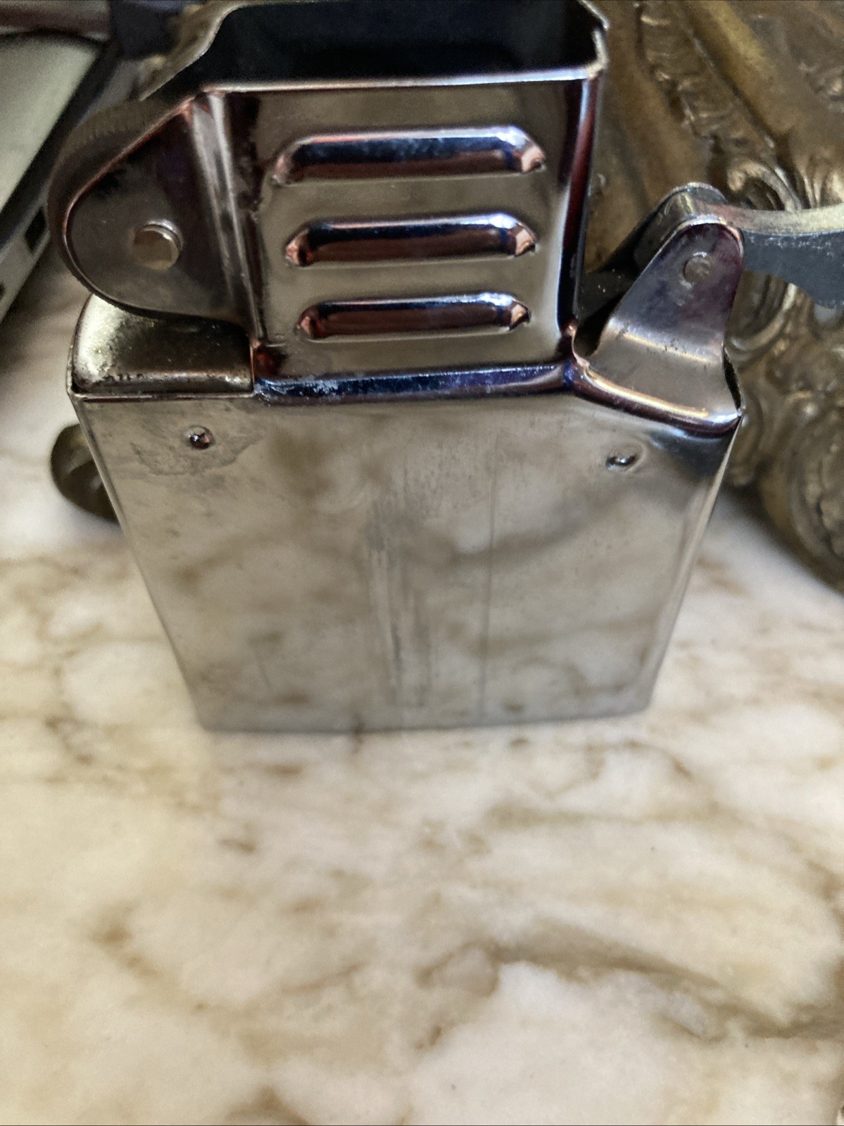 Giant large oversized novelty flip lighter style 4.5×3 inches