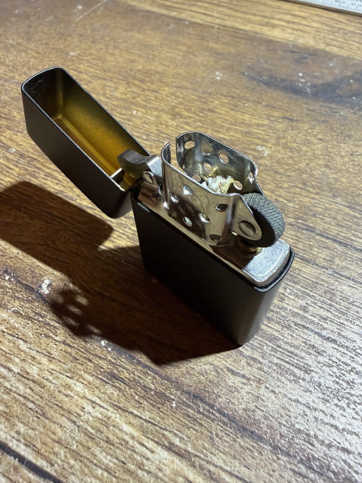 ZIPPO CLASSIC MATTE BLACK LIGHTER BRADFORD PA MADE IN U.S.A. C