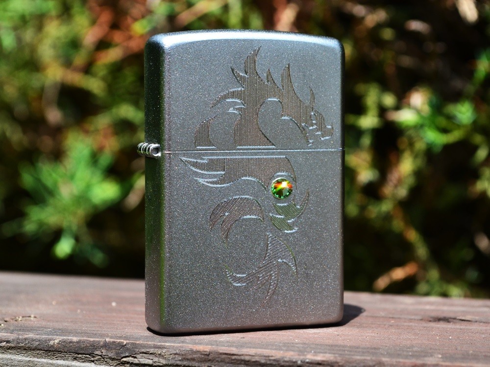 Zippo Lighter – Engraved Dragon – European – Swarovski Crystal – # 1.420.057