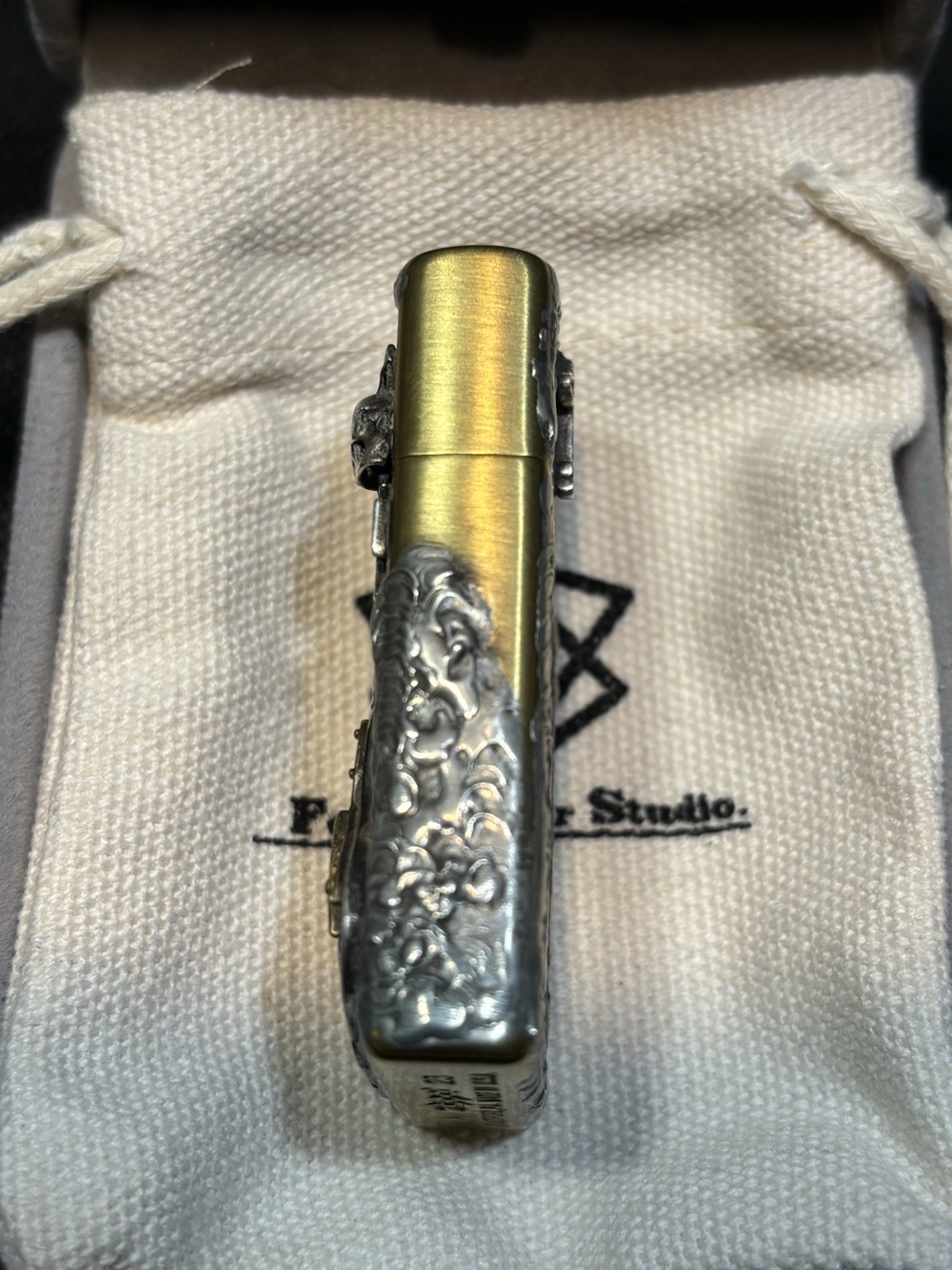RARE Handmade. Slim Heavy Sterling stamp. Crazy Guitar Zippo 2-side velvet Box
