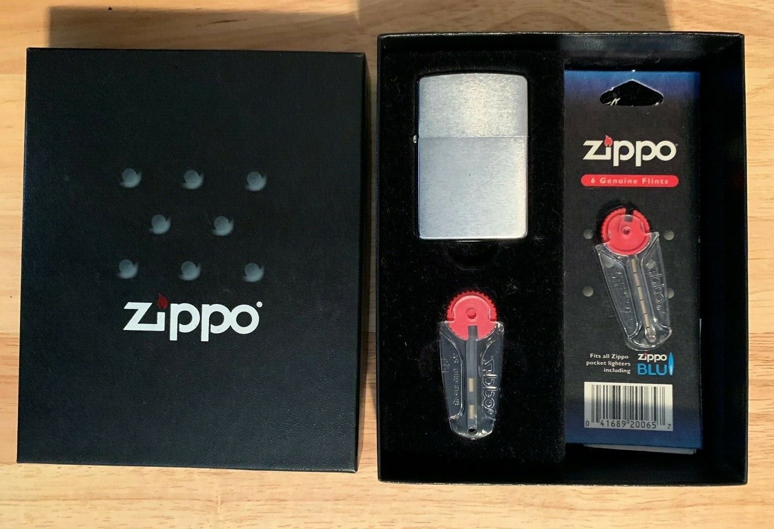 Zippo Lighter Gift Set with Lighter and Extra Flints