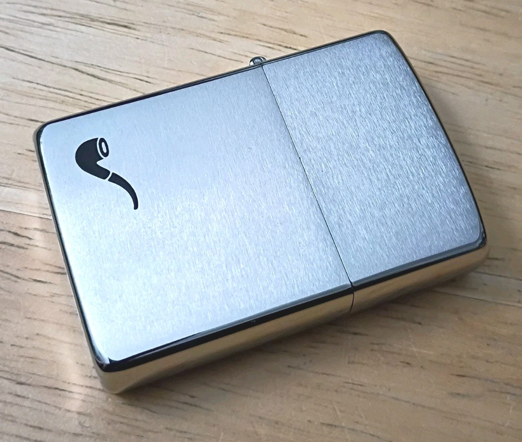 Vintage 1988 Brushed Chrome Zippo Smoking Pipe Lighter