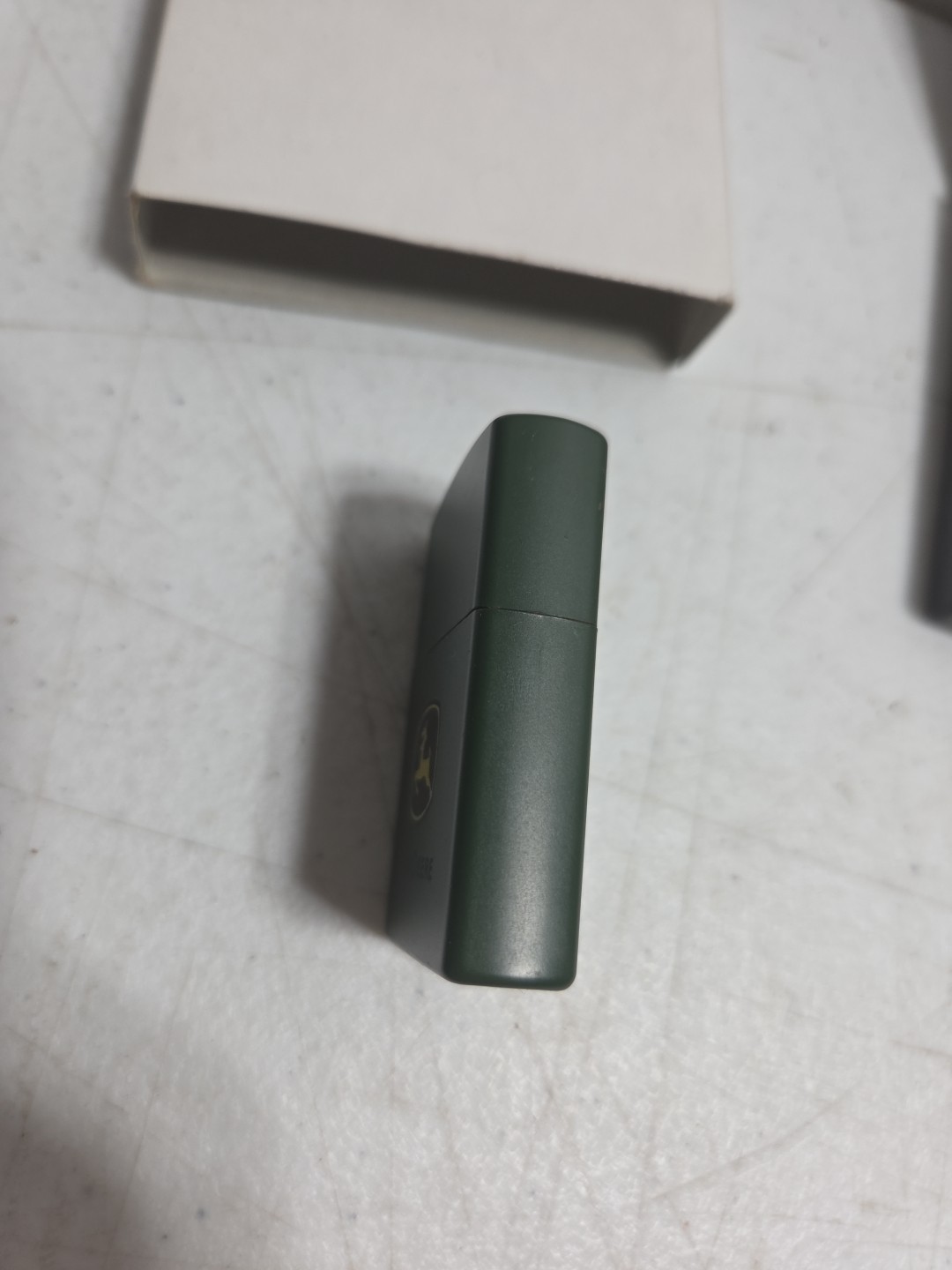 NoS – 2007 John Deere Logo Zippo Lighter – Leaping Deer – Retired – Dark Green
