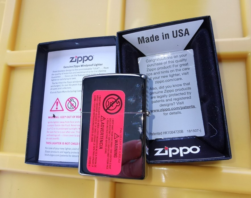 #1 NEW in box Zippo King with Skull and Crossbones Black Ice RARE ! # 28797