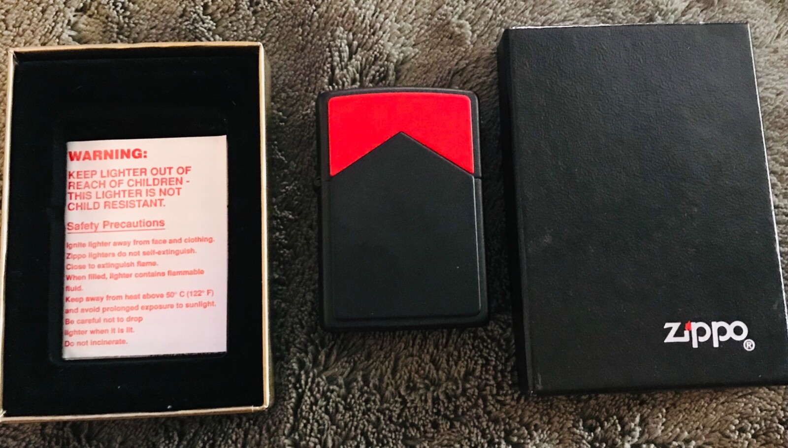 1990’s Red&Black Marlboro zippo lighter Brand New Sealed