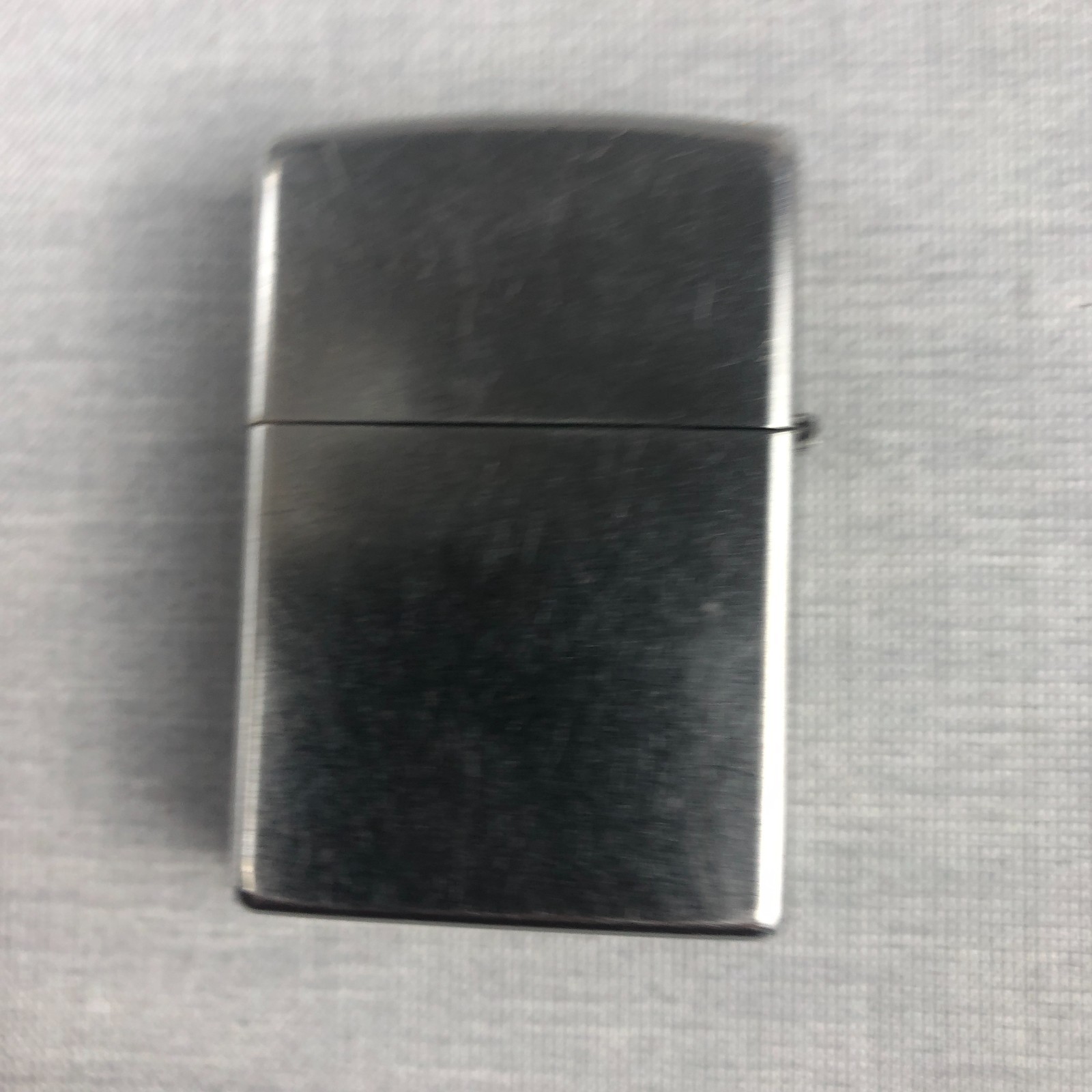 Zippo Lighter Classic Brushed Chrome Base model Refillable Windproof 2015 Sparks