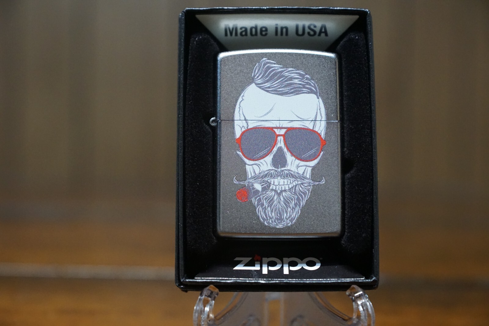 HIPSTER SKULL SMOKING CIGAR ZIPPO LIGHTER MINT IN BOX