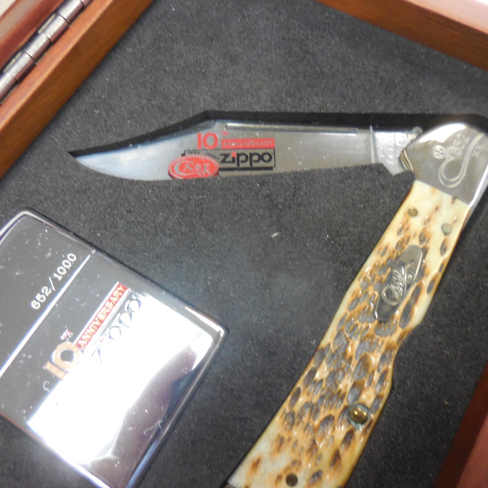 ZIPPO CASE XX 10TH ANNIVERSARY KNIFE & LIGHTER SET IN BOX #652