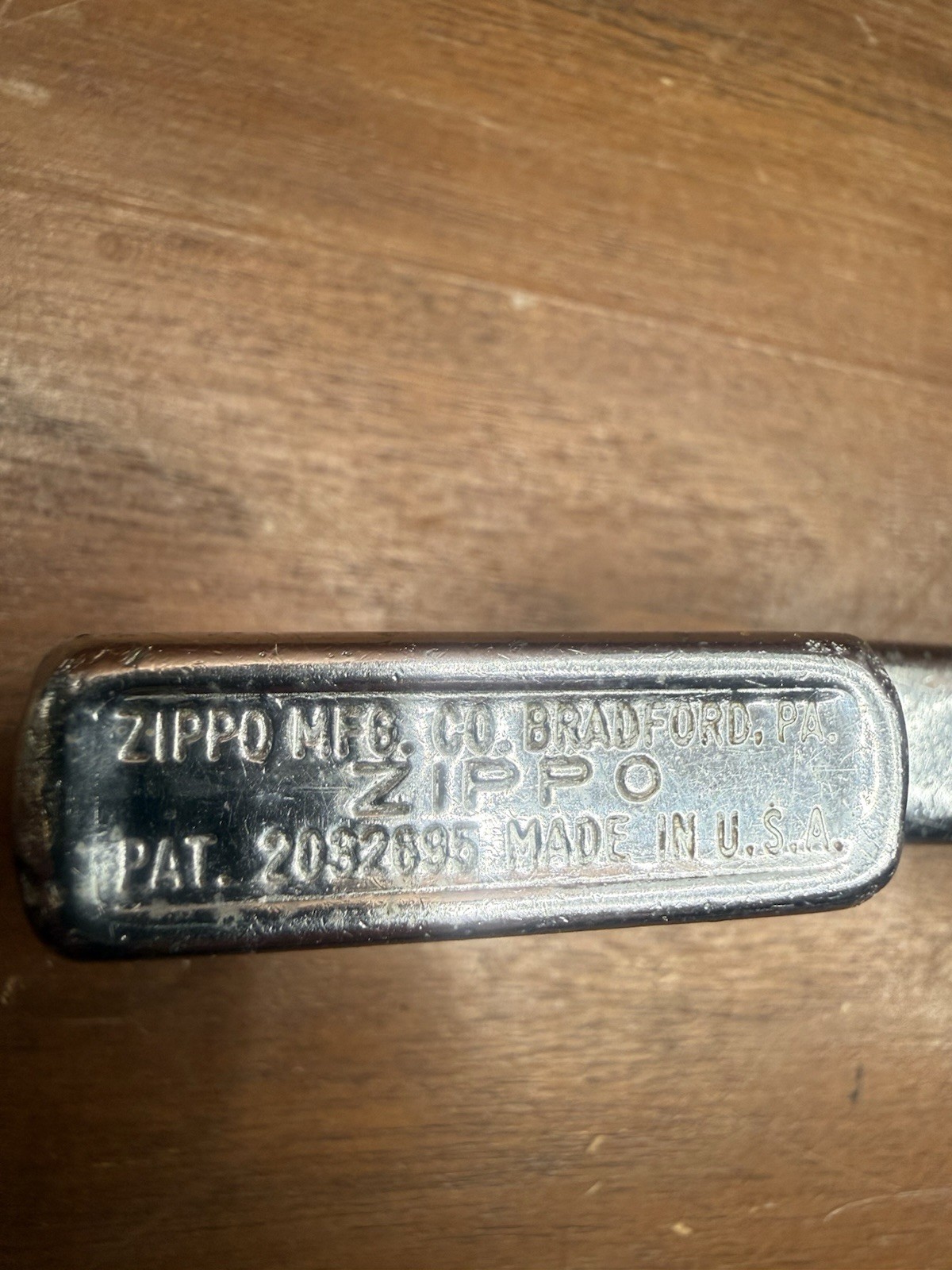 Vintage Zippo Town & Country Setter Dog Lighter Pat 2032695 As Is Rare