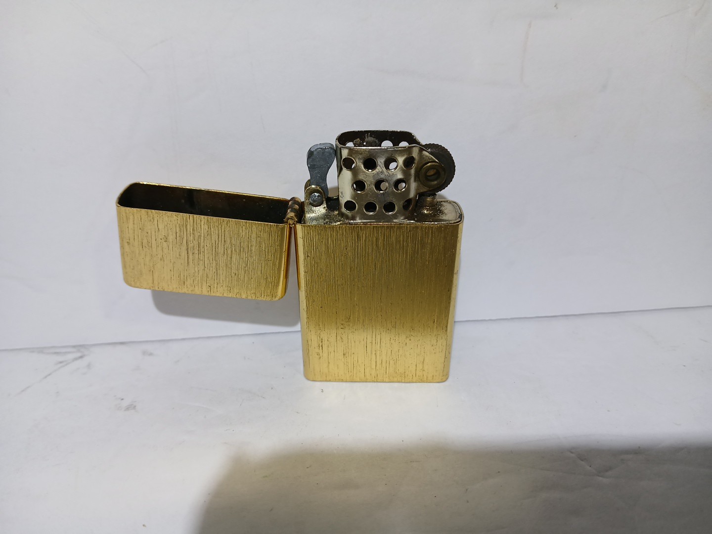 Vintage 14kt Gold Plated Lighter Made in U.S.A. – US Seller Zippo?