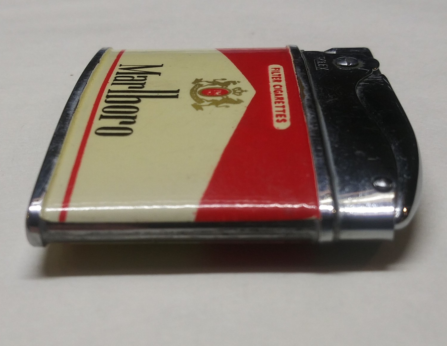 Vintage Rolex Japan Super Automatic Deluxe Marlboro Cigarette Lighter Red Roof