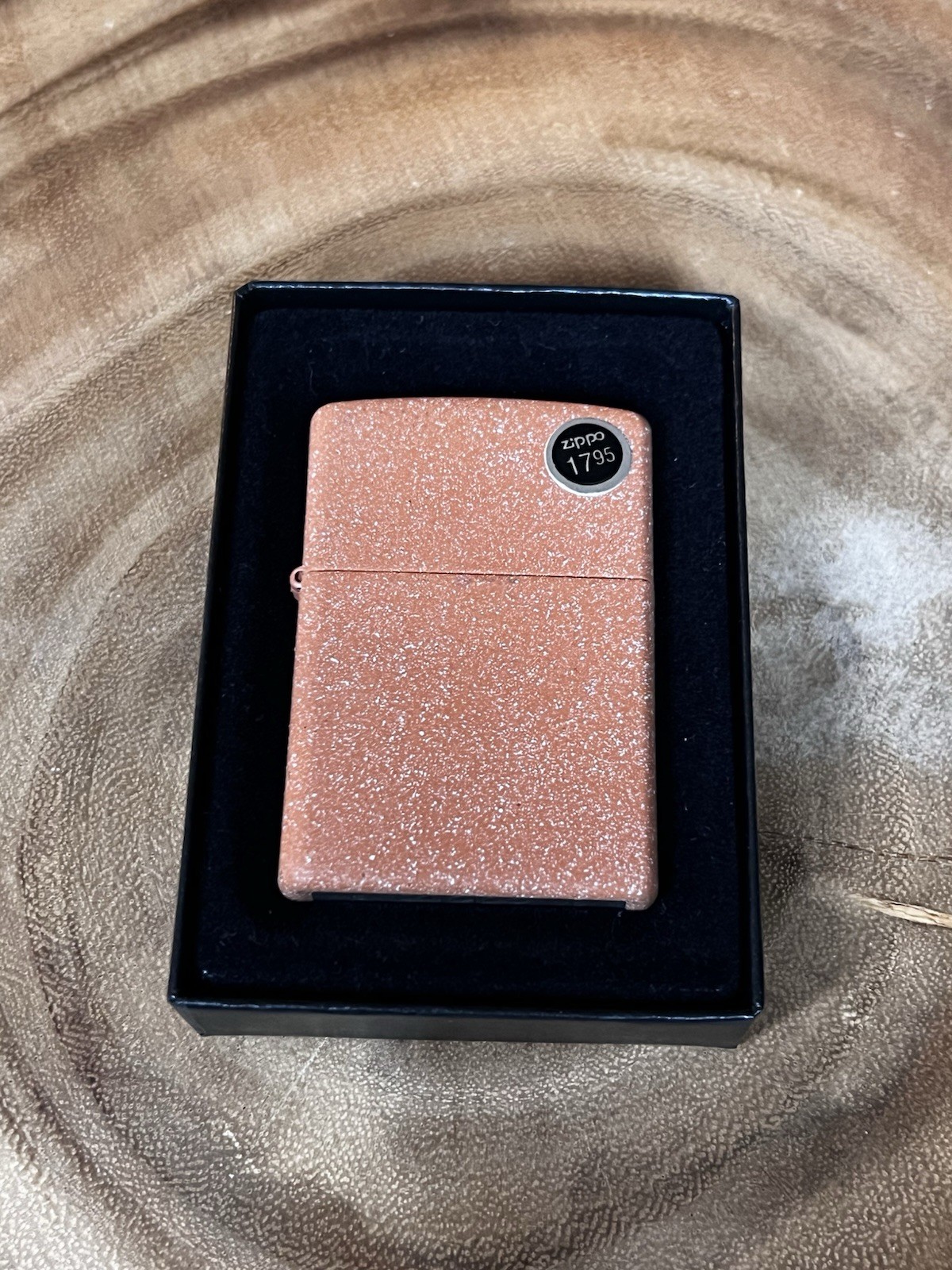 RARE! Vintage 2005 Zippo 227 Terra Cotta USA w/ Box and original papers NEW