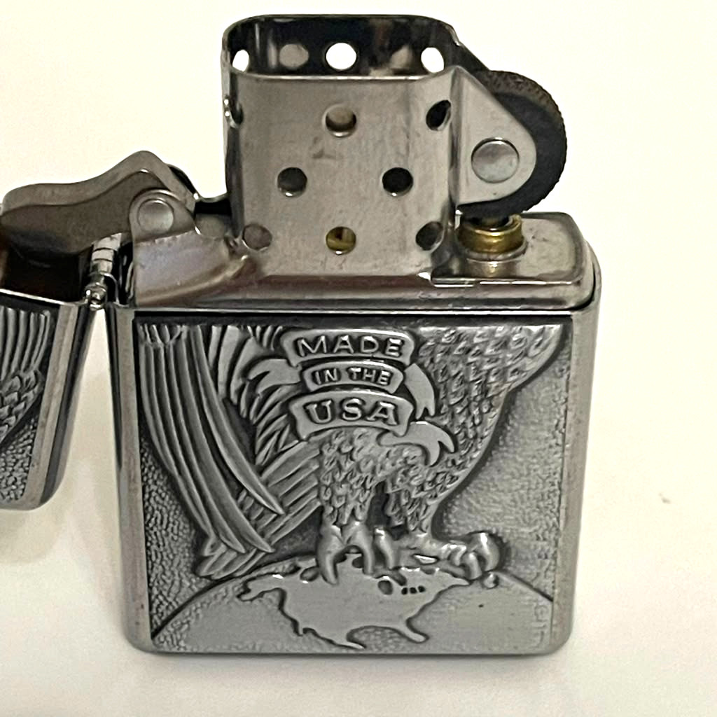 Harley Davidson Made In The USA Eagle On Top Of The World Zippo Lighter With Box