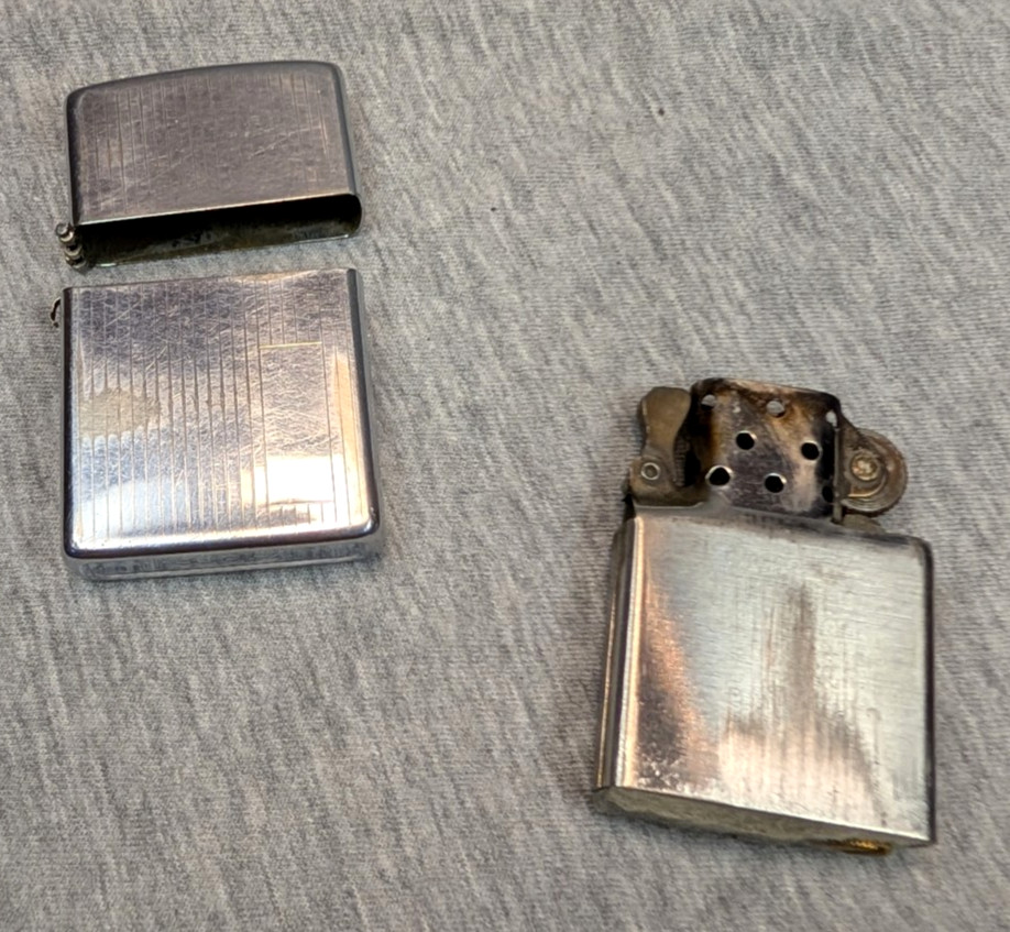 1984 Vertical Stripe Pinstripe Zippo Lighter Non Engraved P/R