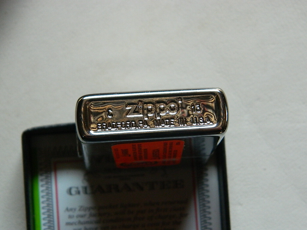 These Colors Don’t Run Flag Stars & Stripes New ZIPPO US Windproof Lighter