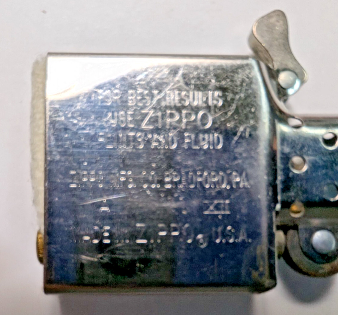 1995 „Navy“ Zippo in Original Black Plastic Package