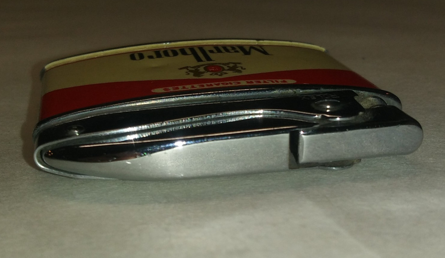 Vintage Rolex Japan Super Automatic Deluxe Marlboro Cigarette Lighter Red Roof
