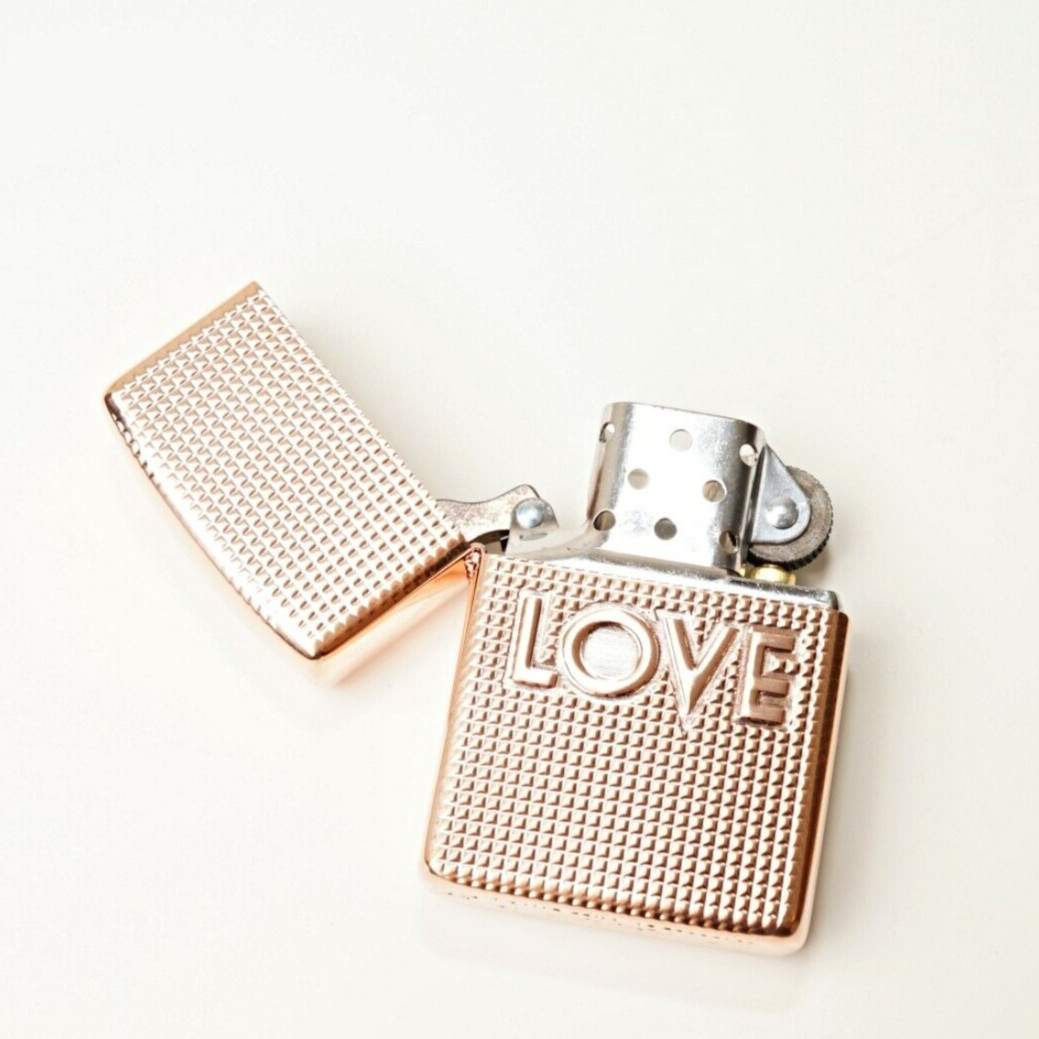 Zippo Lighter Armor LOVE Rose Gold: Windproof, Korean Exclusive 🔸Tracking🔸