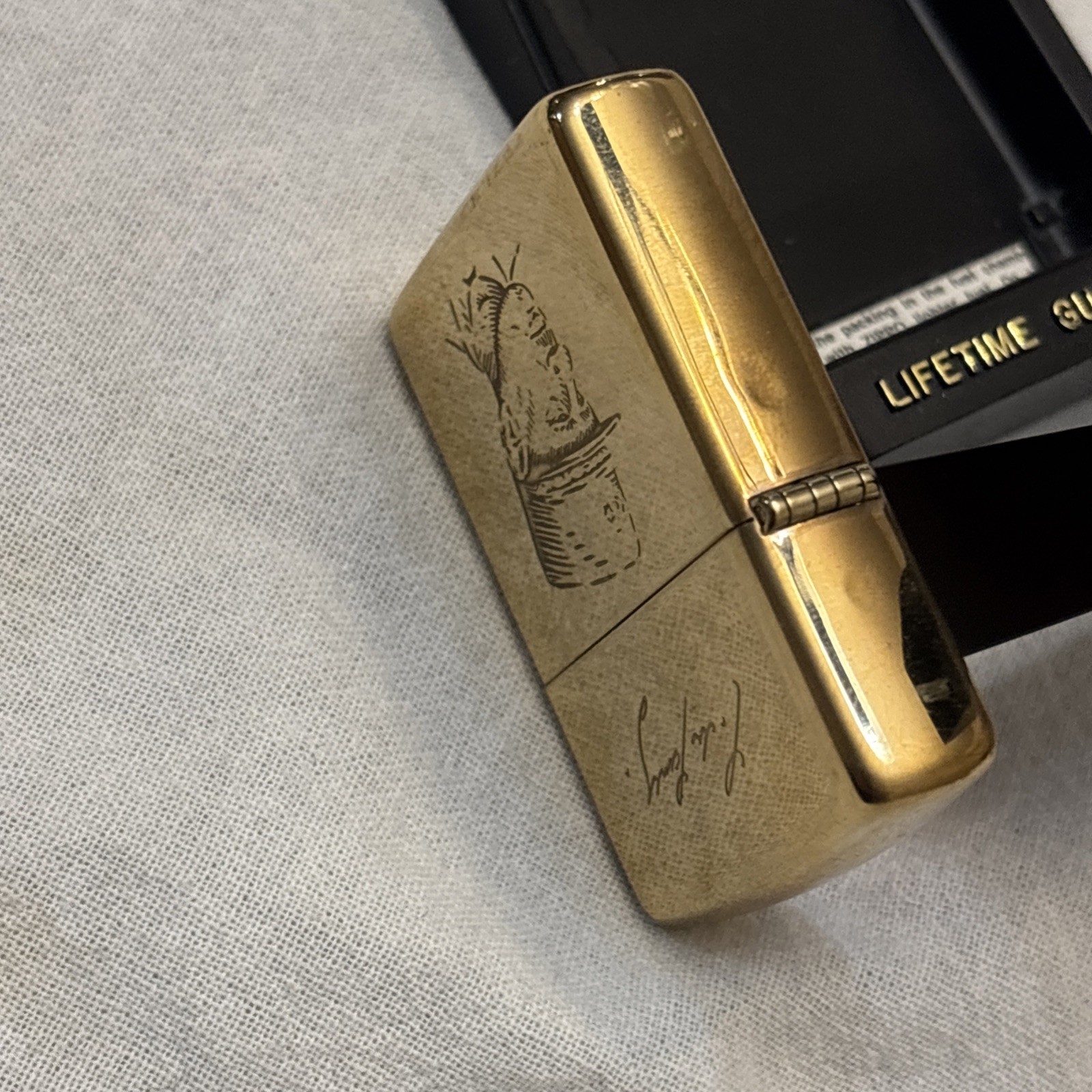 New 1994 ZIPPO Lighter D-Day WWII Normandy Allied Hero GENERAL CHARLES DE GAULLE