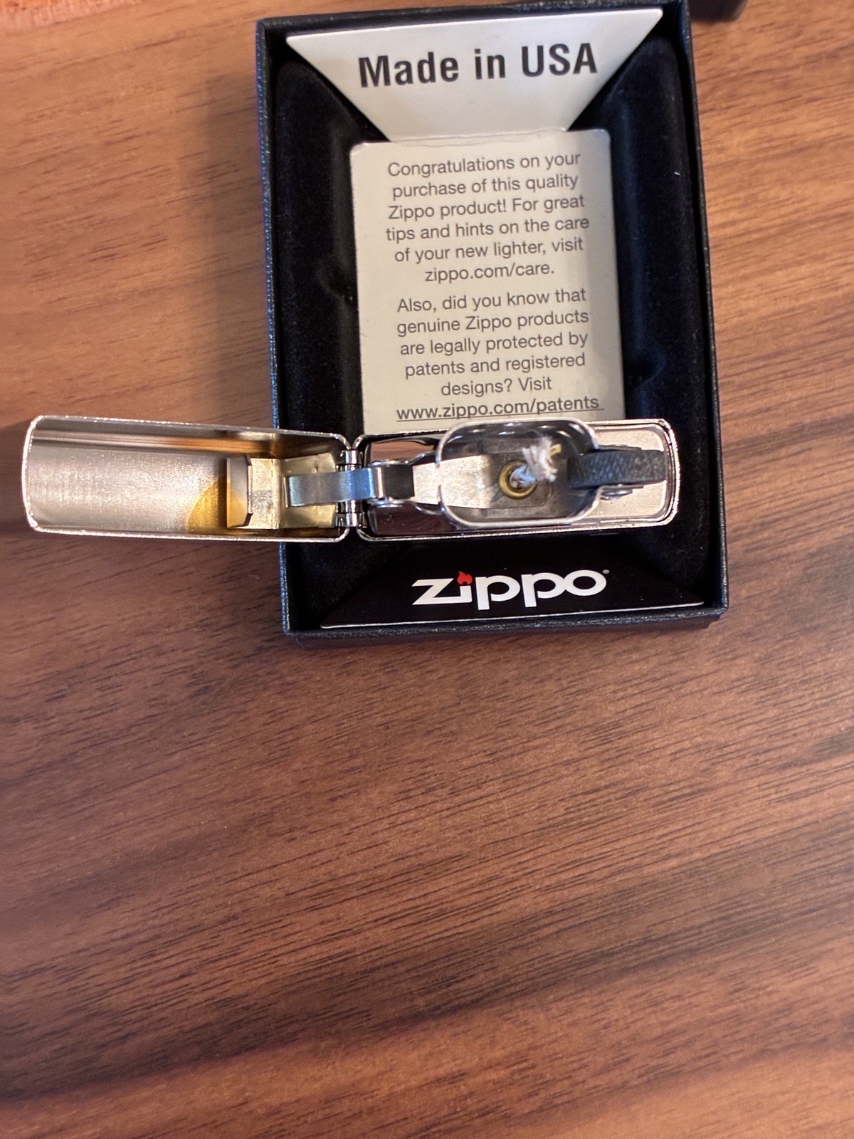 New w/ box Unfired Zippo Regular Brush Finish Chrome 200 & 2 Flints –