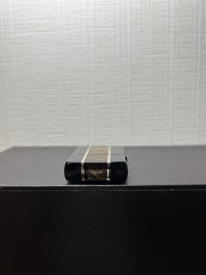 ZIPPO: GFL (Glass Lacquer)