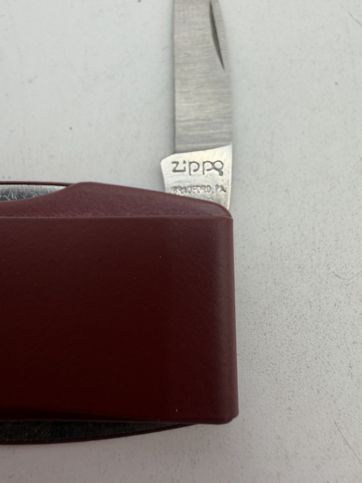 Automatic Vending Services Advertising File Money Clip Zippo New B1