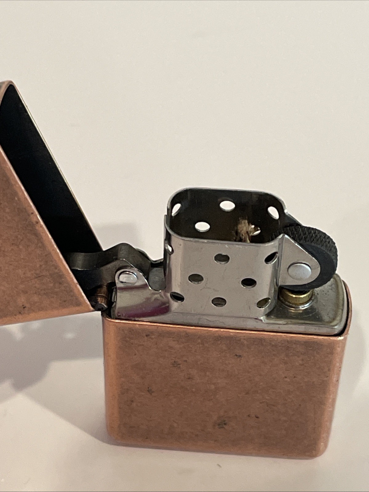 ZIPPO® ANTIQUE COPPER [USED] [DISCONTINUED] [2019]