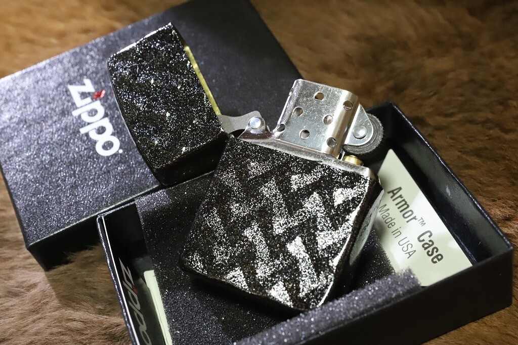 Zippo Armor Mesh Black Lame Lacquered Double Sided Oil Lighter